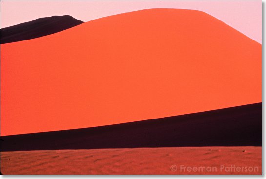Graphis - By Freeman Patterson
